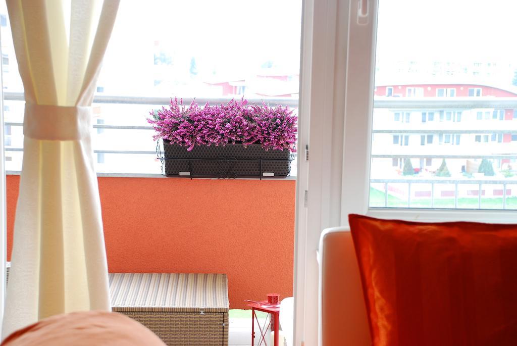 A Nice Place To Stay Apartments Praga Zewnętrze zdjęcie